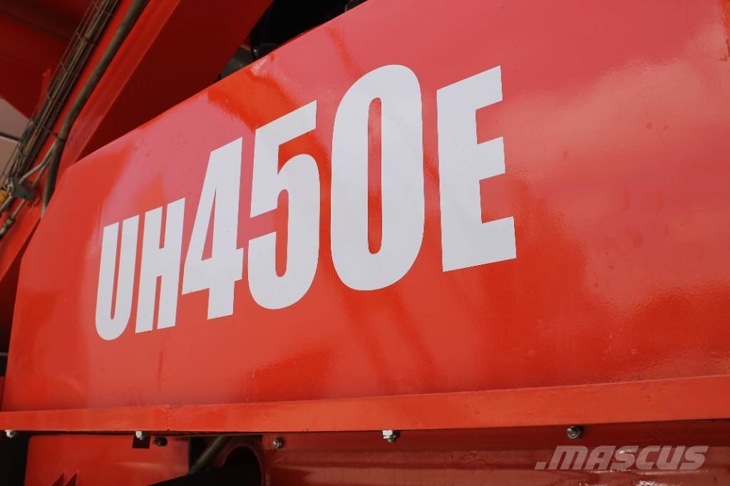 Sandvik UH450E Mobile Brecher
