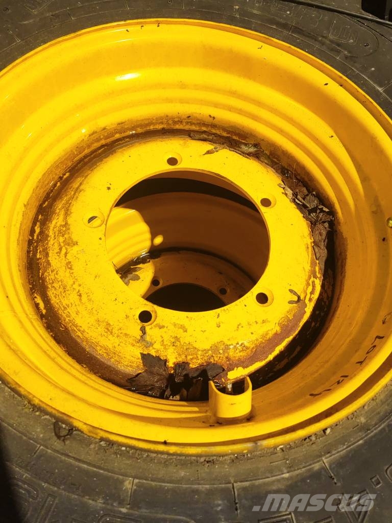 JCB Sitemaster tyre + rim 18.4-26 タイヤ、ホイル、リム