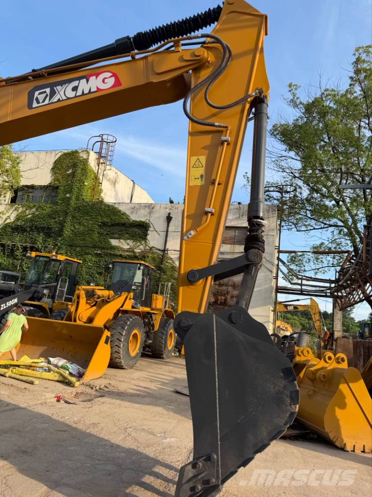 XCMG XE 215 DA 2026 brand New machine Kāpurķēžu ekskavatori