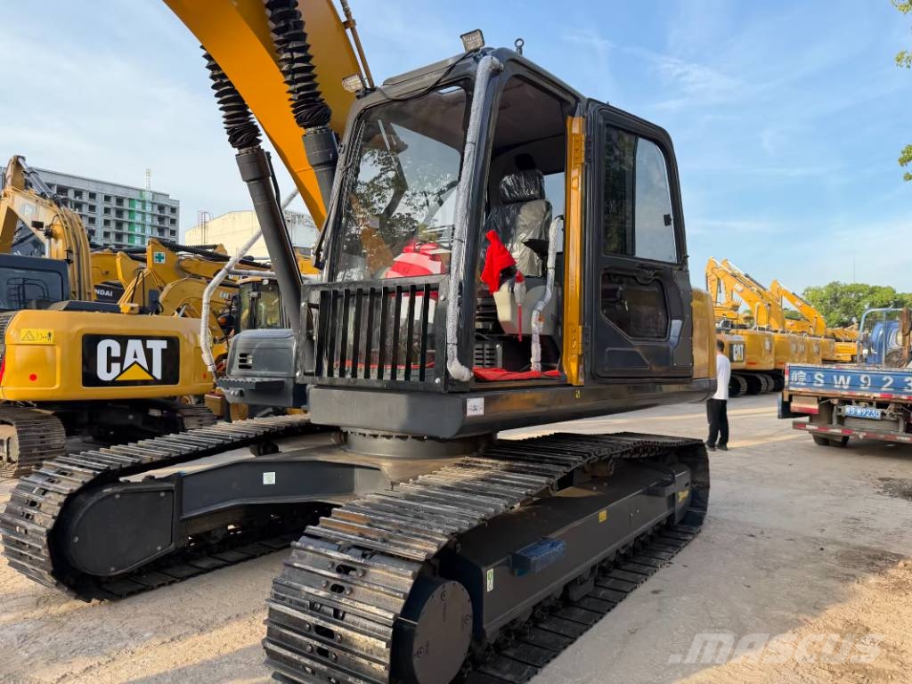 XCMG XE 215 DA 2026 brand New machine Kāpurķēžu ekskavatori