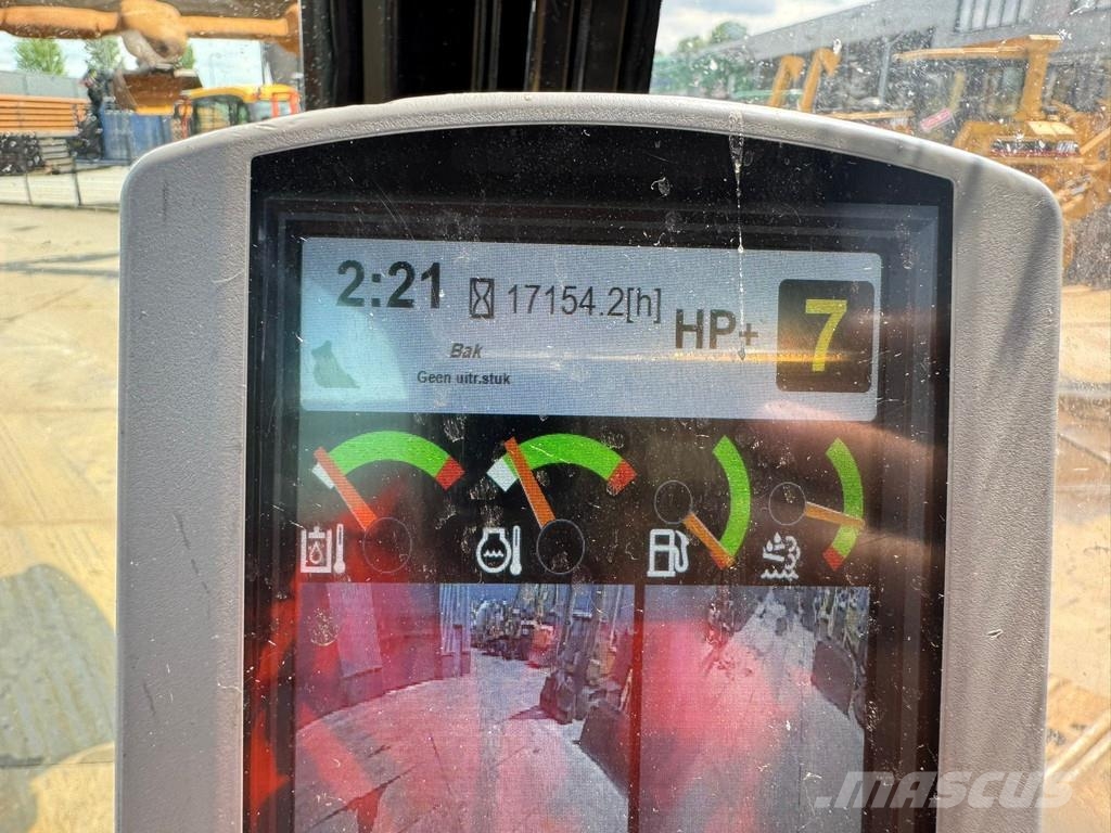 CAT 352F حفارات زحافة
