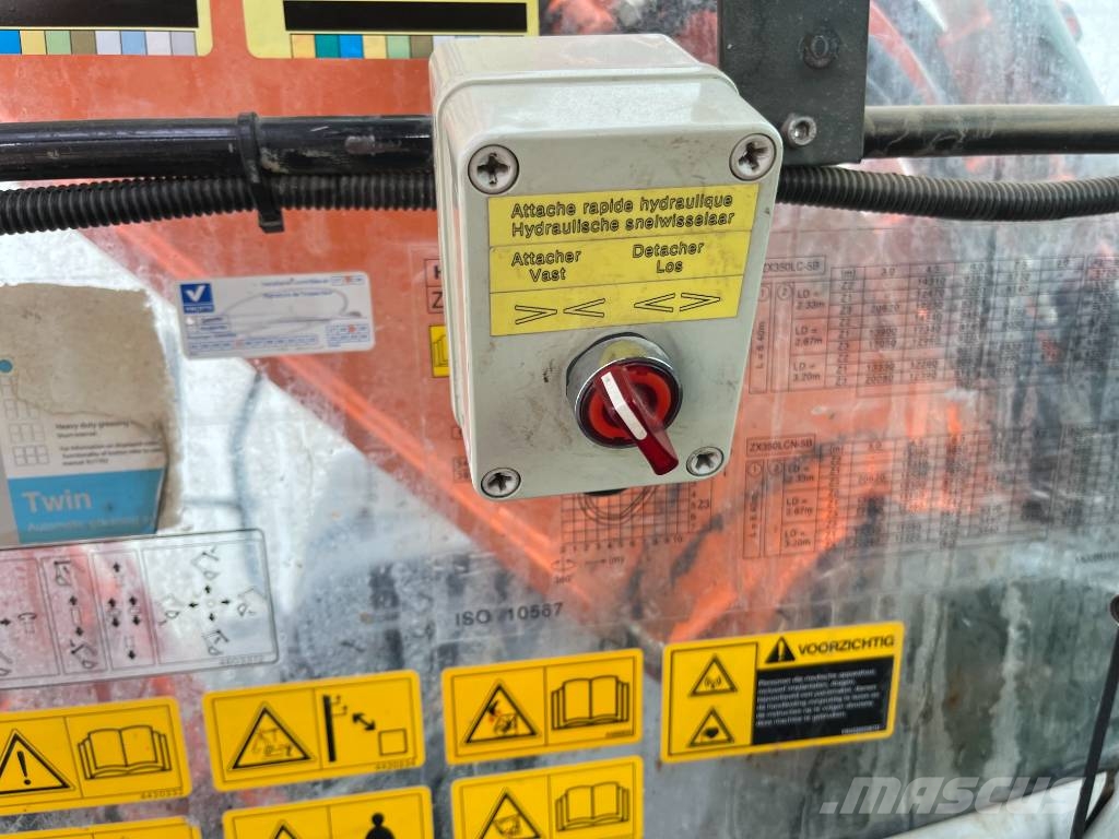 Hitachi ZX350LC-5 - Hammer Lines / Automatic Greasing Rupsgraafmachines