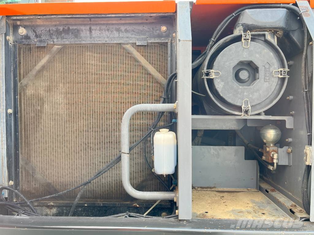 Hitachi ZX350LC-5 - Hammer Lines / Automatic Greasing Rupsgraafmachines