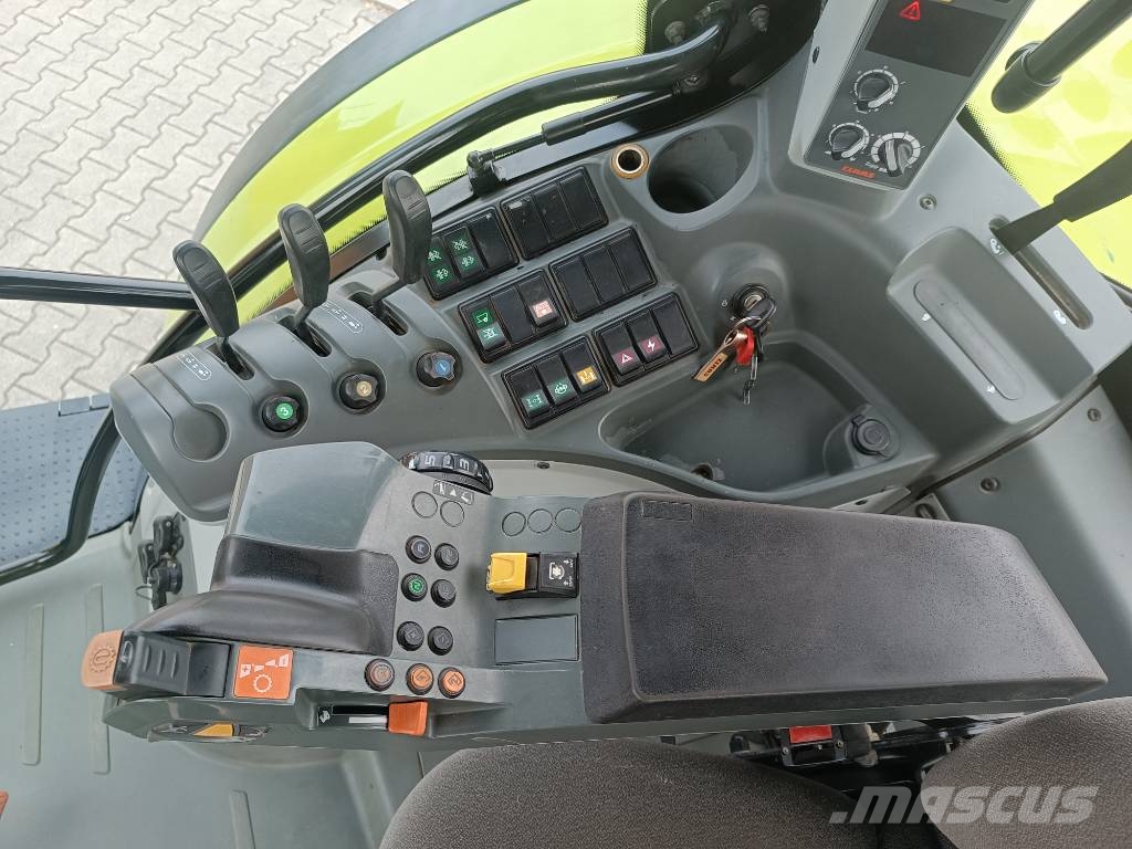 CLAAS Arion 630 CIS Трактори