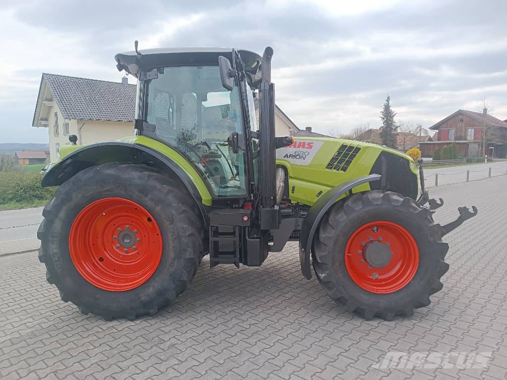 CLAAS Arion 630 CIS Трактори