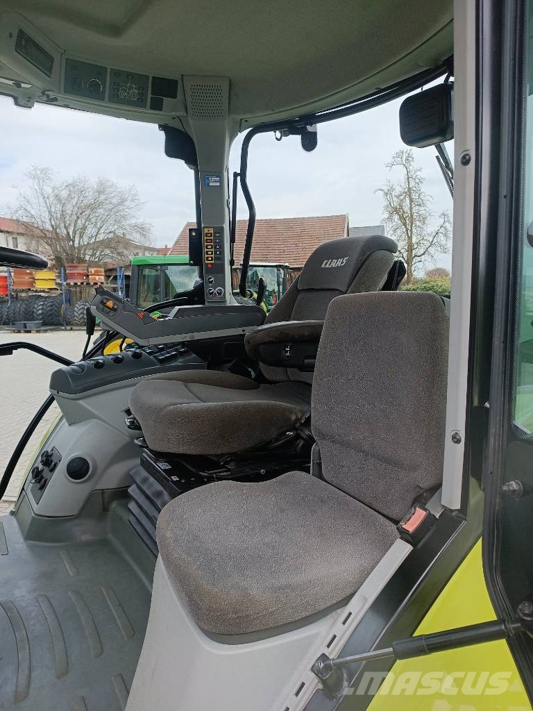 CLAAS Arion 630 CIS Трактори