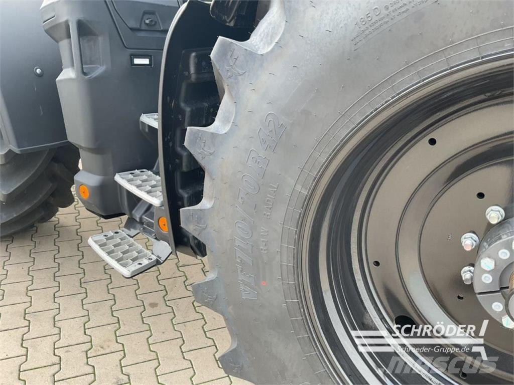 Valtra Q 245 | FORSTKABINE Traktorer