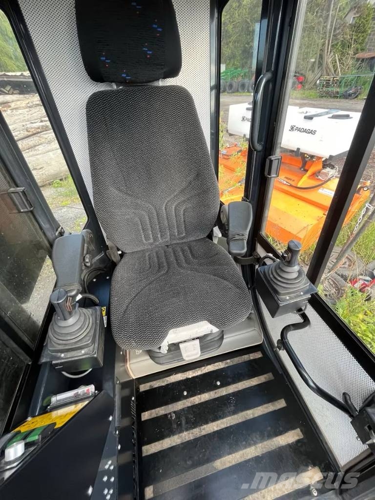 Palfinger Epsilon TL 17 Grúas para madera