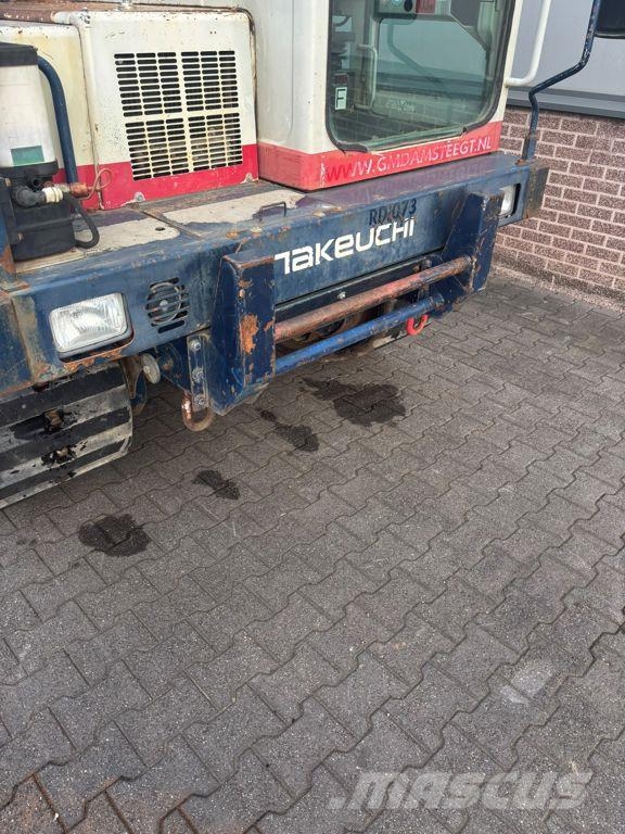 Takeuchi TCR50 عربات نقل قلابة مجنزرة