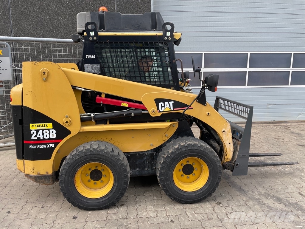 CAT 248B High Flow Krautuvai su šoniniu pasukimu