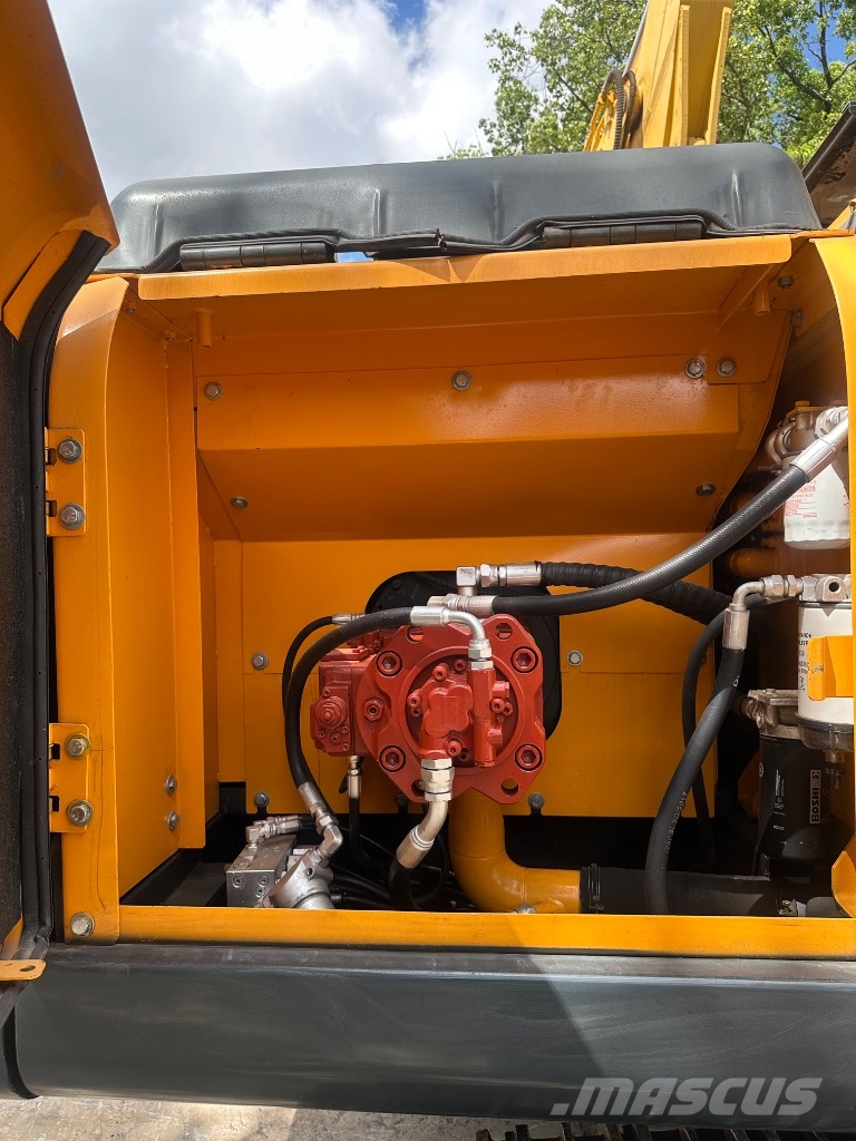 Hyundai HX220S Midi bageri 7t – 12t