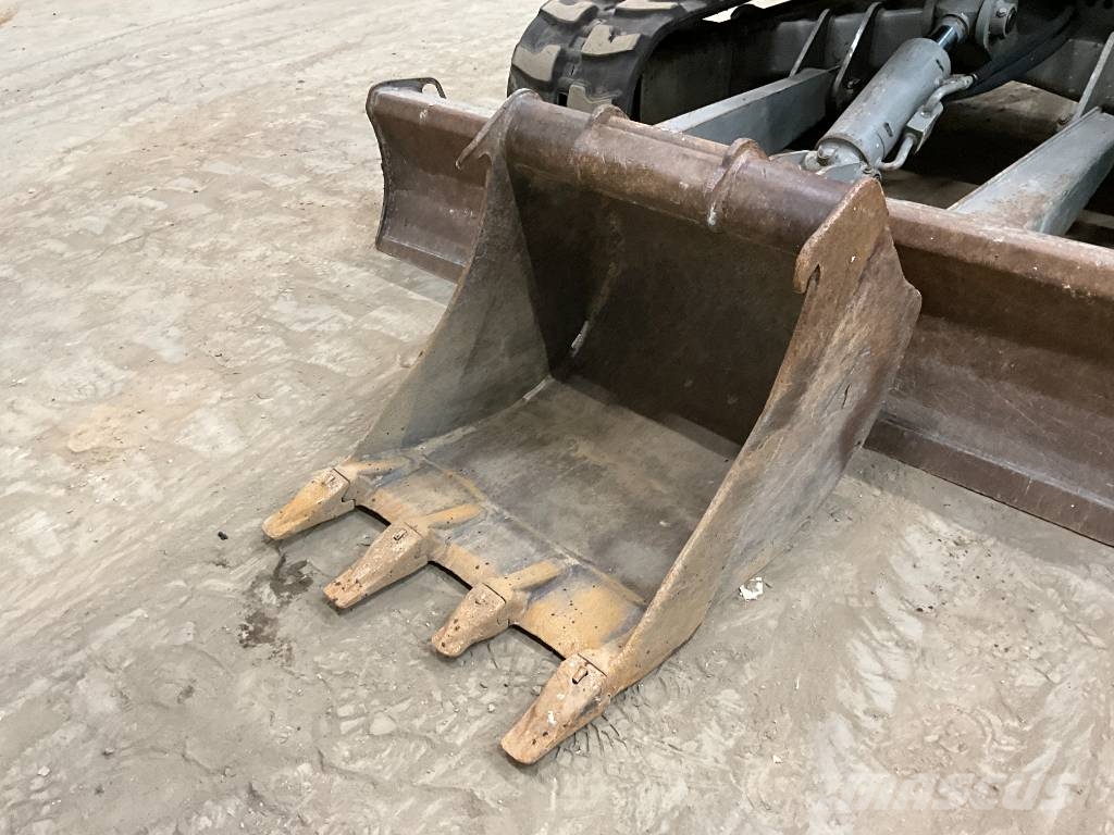 JCB 48 Z-1 حفارات صغيرة أقل من 7 طن (حفارات صغيرة)