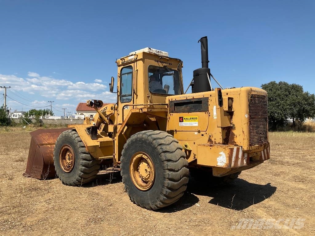 CAT 966C لوادر بعجل