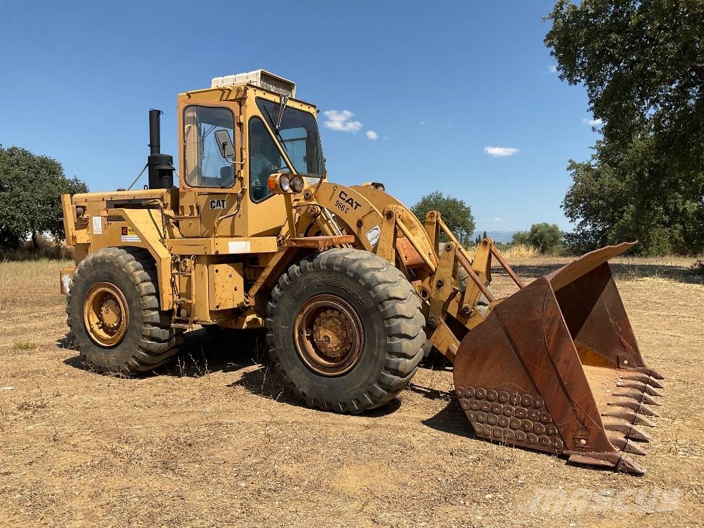 CAT 966C لوادر بعجل