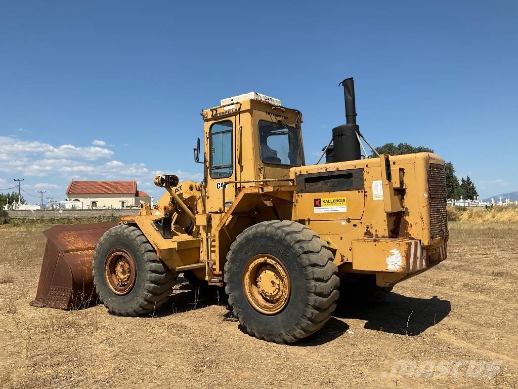 CAT 966C لوادر بعجل