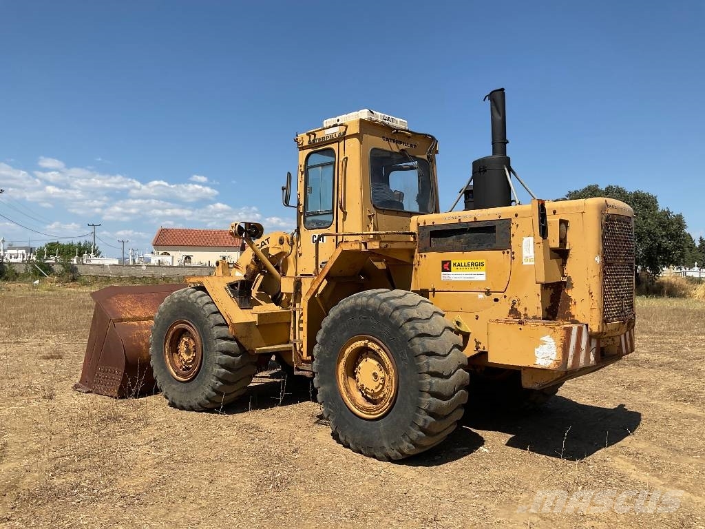 CAT 966C لوادر بعجل