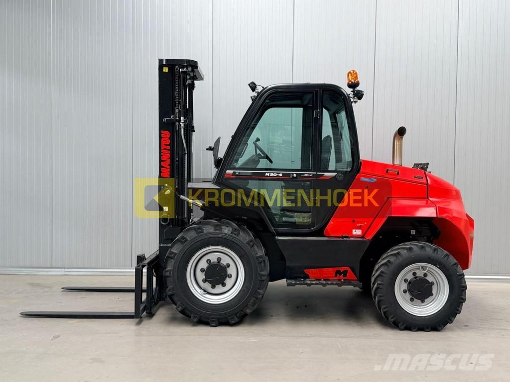 Manitou M 30-4 D ST5 Arazi tipi forklift