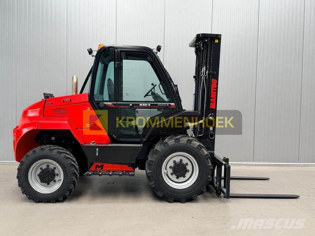 Manitou M 30-4 D ST5 Arazi tipi forklift