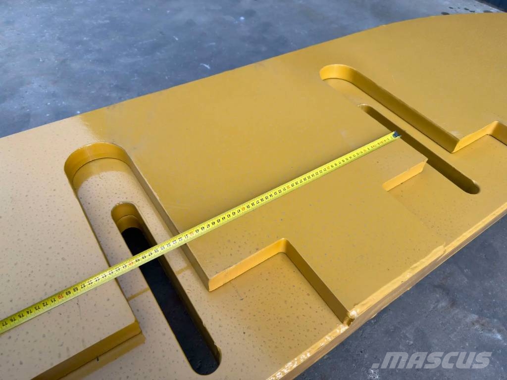 CAT 323D Counter weight for LRE Overige componenten