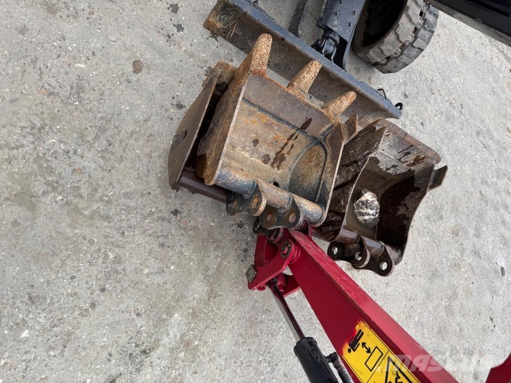 Yanmar SV08 (1D812) حفارات صغيرة أقل من 7 طن (حفارات صغيرة)