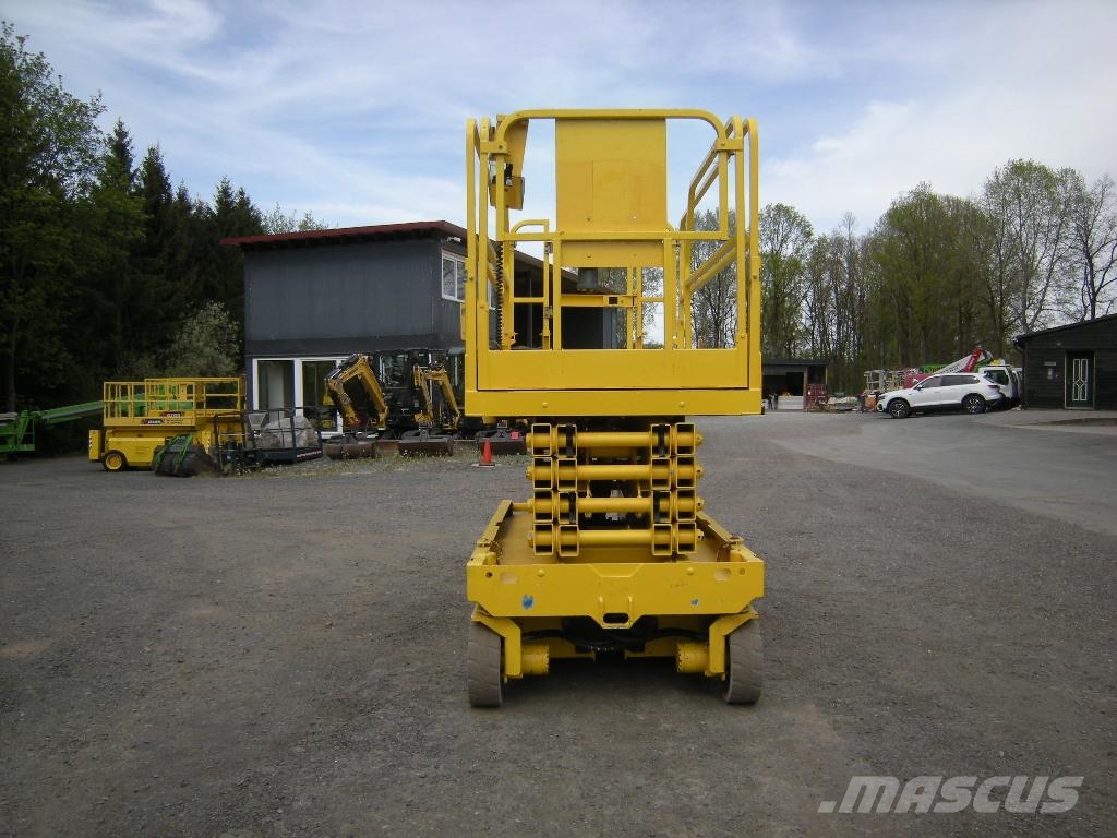 Genie GS 3246 (ID3973) Žirkliniai keltuvai