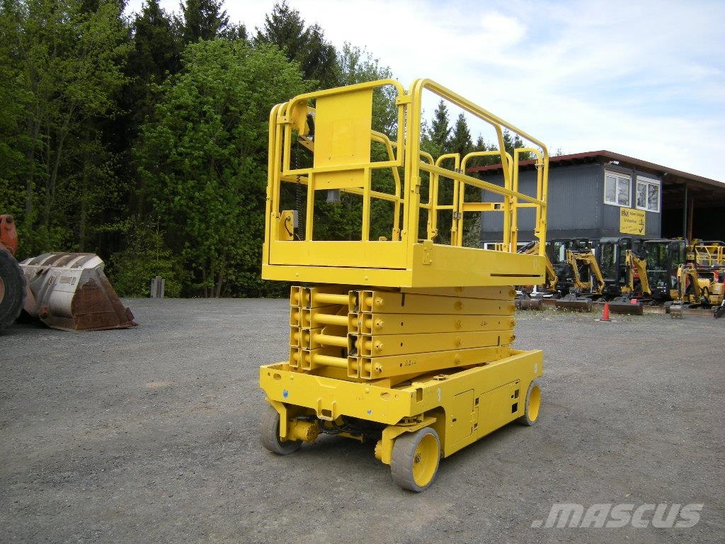 Genie GS 3246 (ID3973) Žirkliniai keltuvai