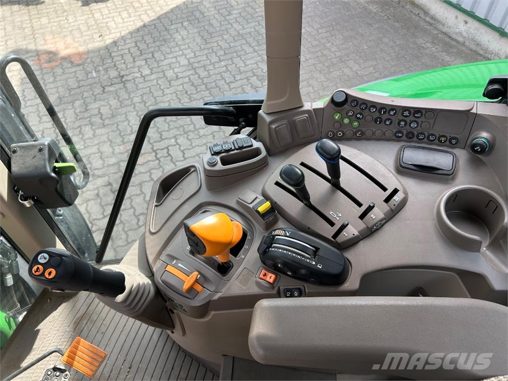 John Deere 6M 125 Tractors