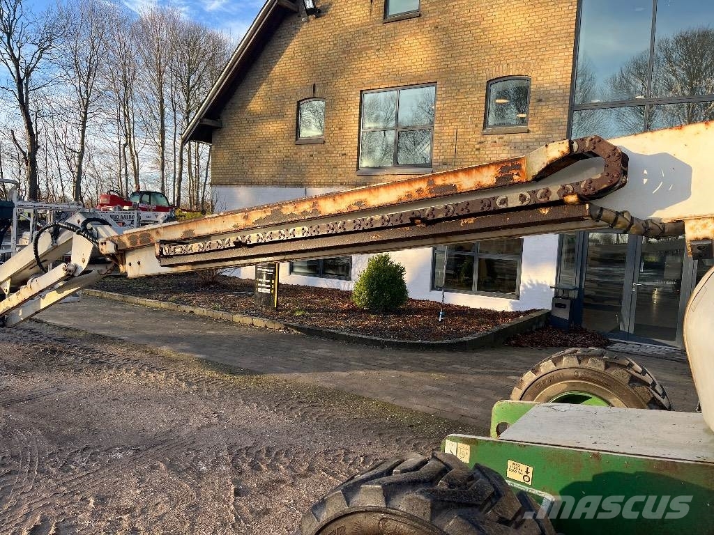 JLG 460 SJ Podnośniki teleskopowe