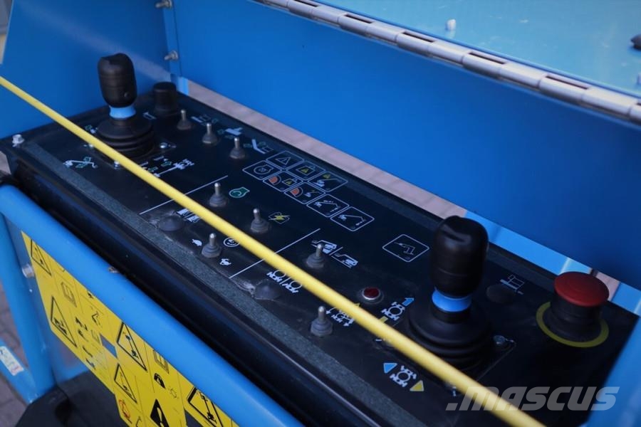 Genie S45XC Trax Valid inspection, *Guarantee! Diesel, 4 Ανυψωτήρες με τηλεσκοπικό βραχίονα