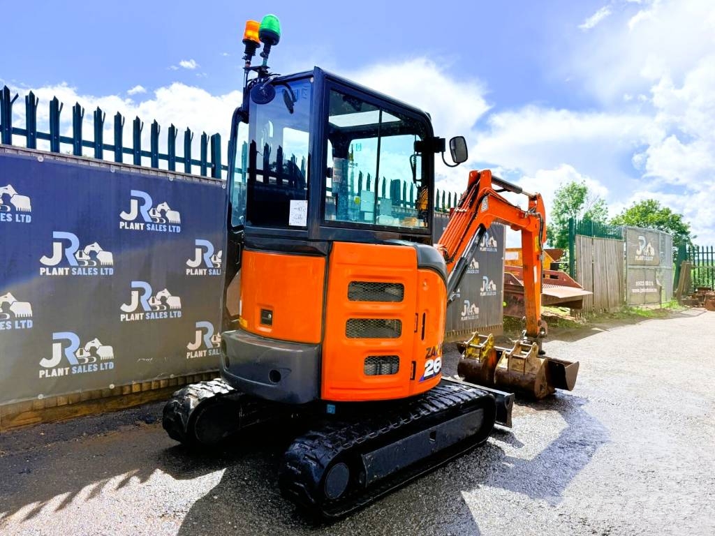 Hitachi ZX 26 U-6 CLR Minibagger < 7t