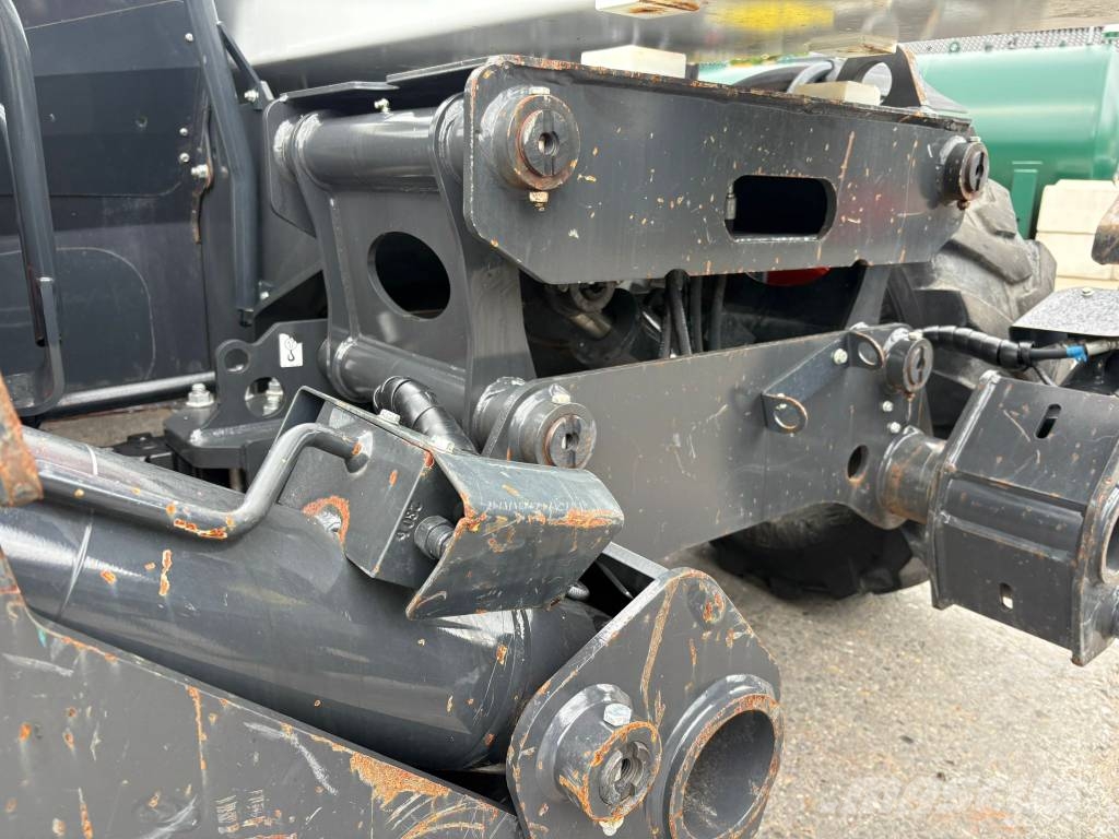 JCB 540-140 (T 41.140 SLP) Schrankladers