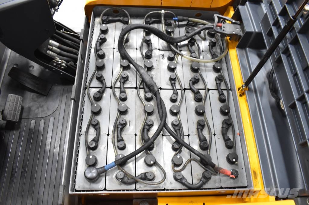 Jungheinrich EFG 216 kn Elektromos targoncák