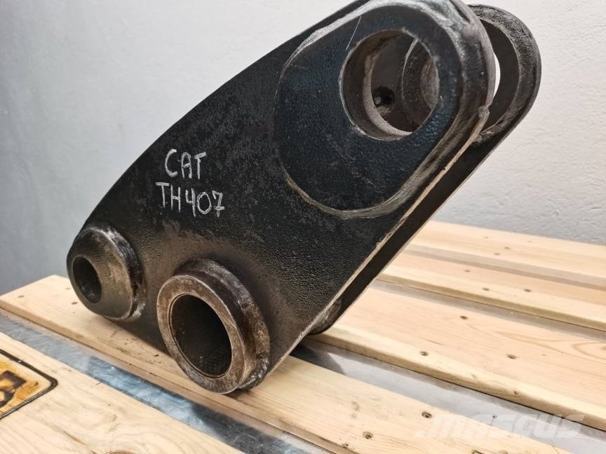 CAT TH 407 {attachment adapter} Wysięgniki i ramiona