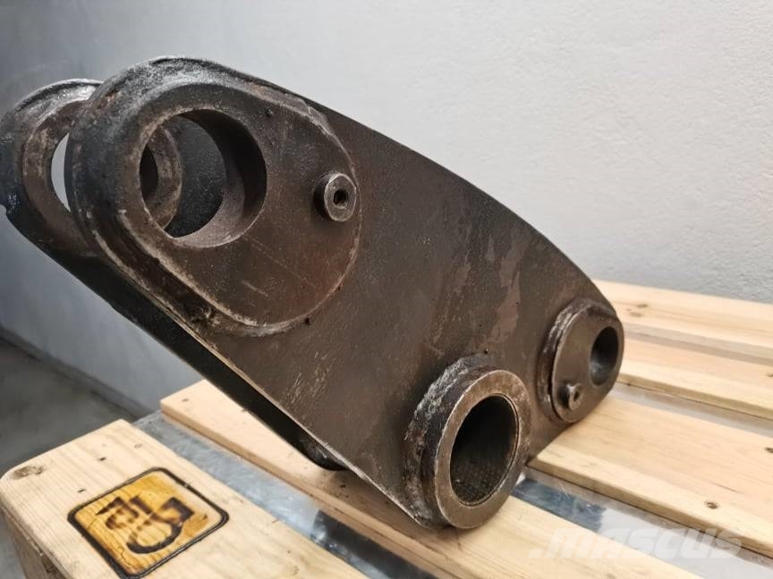 CAT TH 407 {attachment adapter} Wysięgniki i ramiona