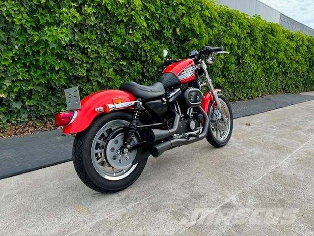 BMW R 1250 GS 40 year Kāpurķēžu ekskavatori