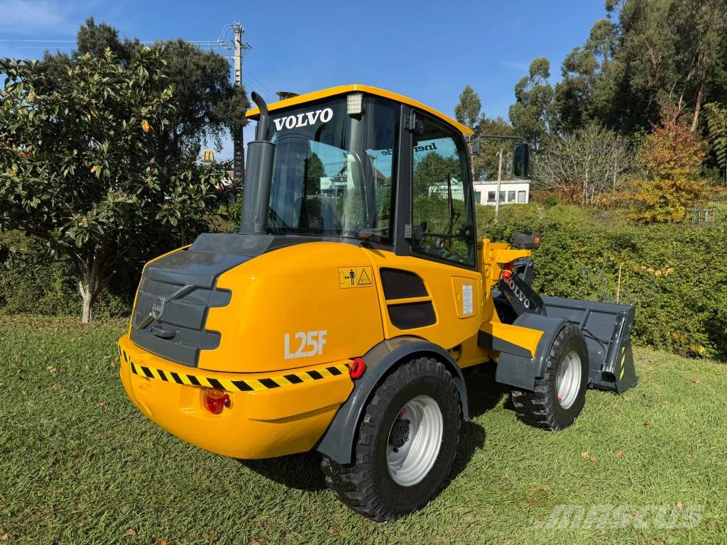 Volvo L 25 F Wheel loaders