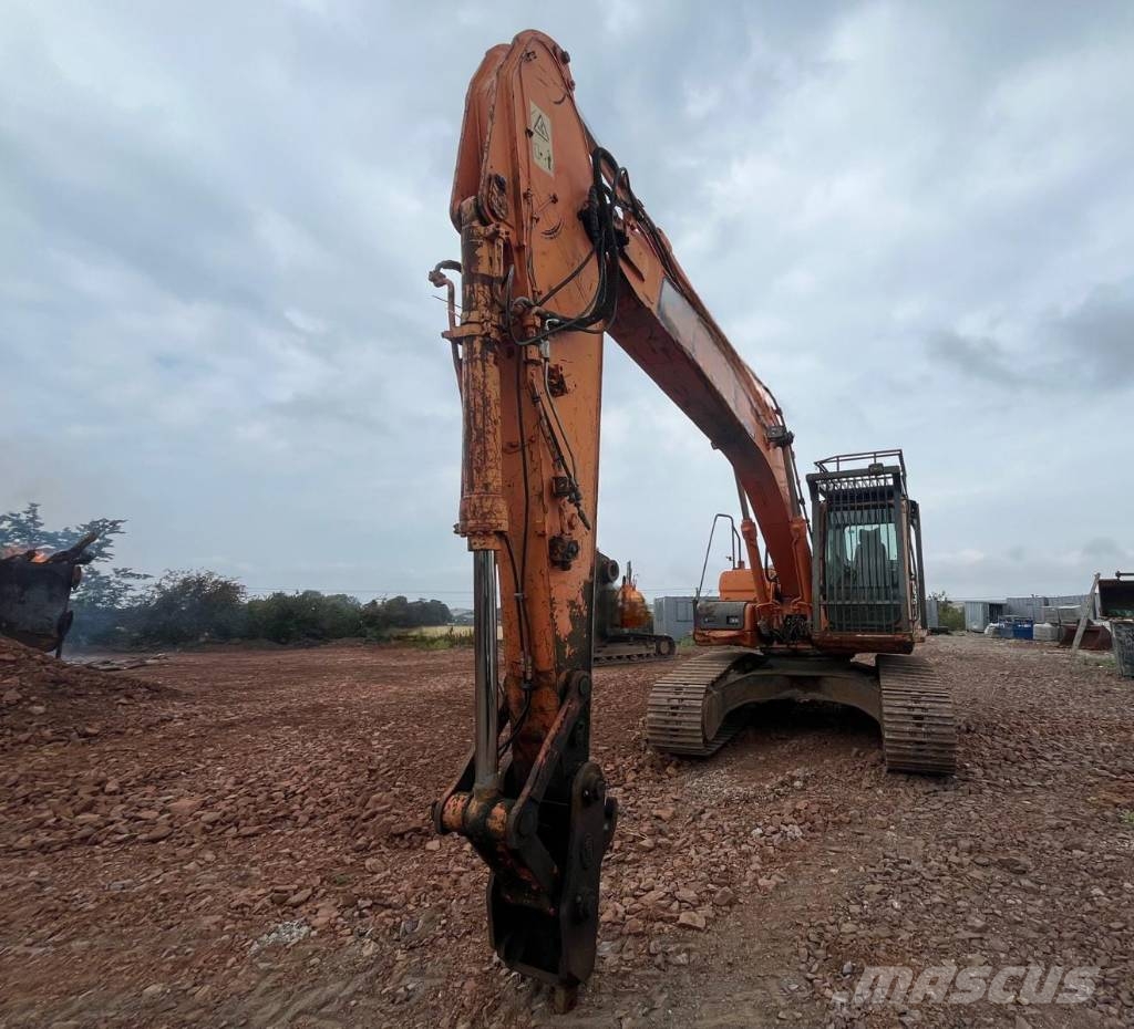 Doosan DX 225 LC Gravemaskiner på larvebånd