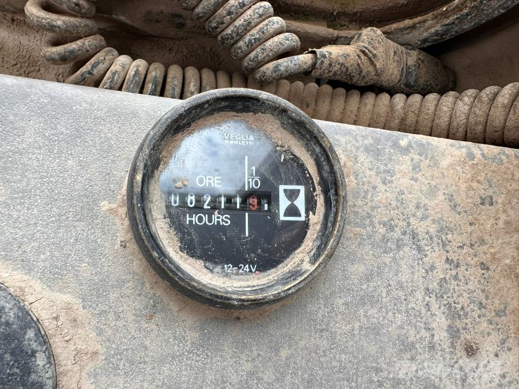 Fiat-Hitachi FR 100 Tekerlekli yükleyiciler