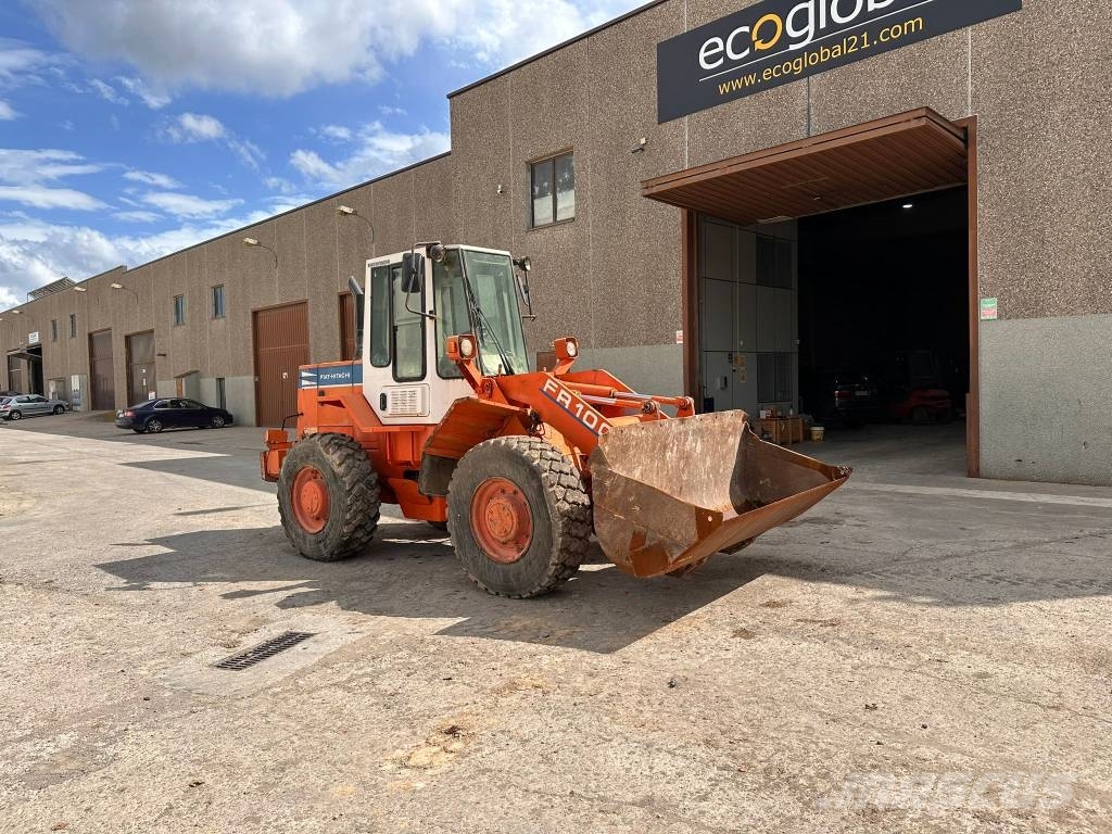 Fiat-Hitachi FR 100 Tekerlekli yükleyiciler