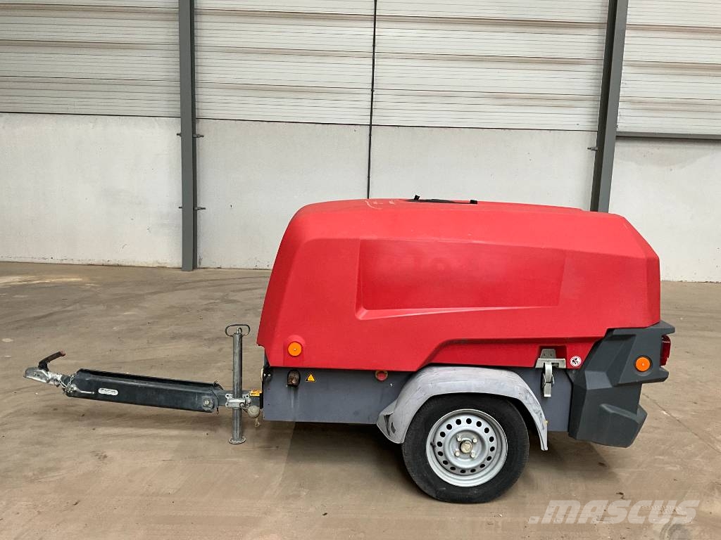 Atlas Copco XAS 58 مكابس