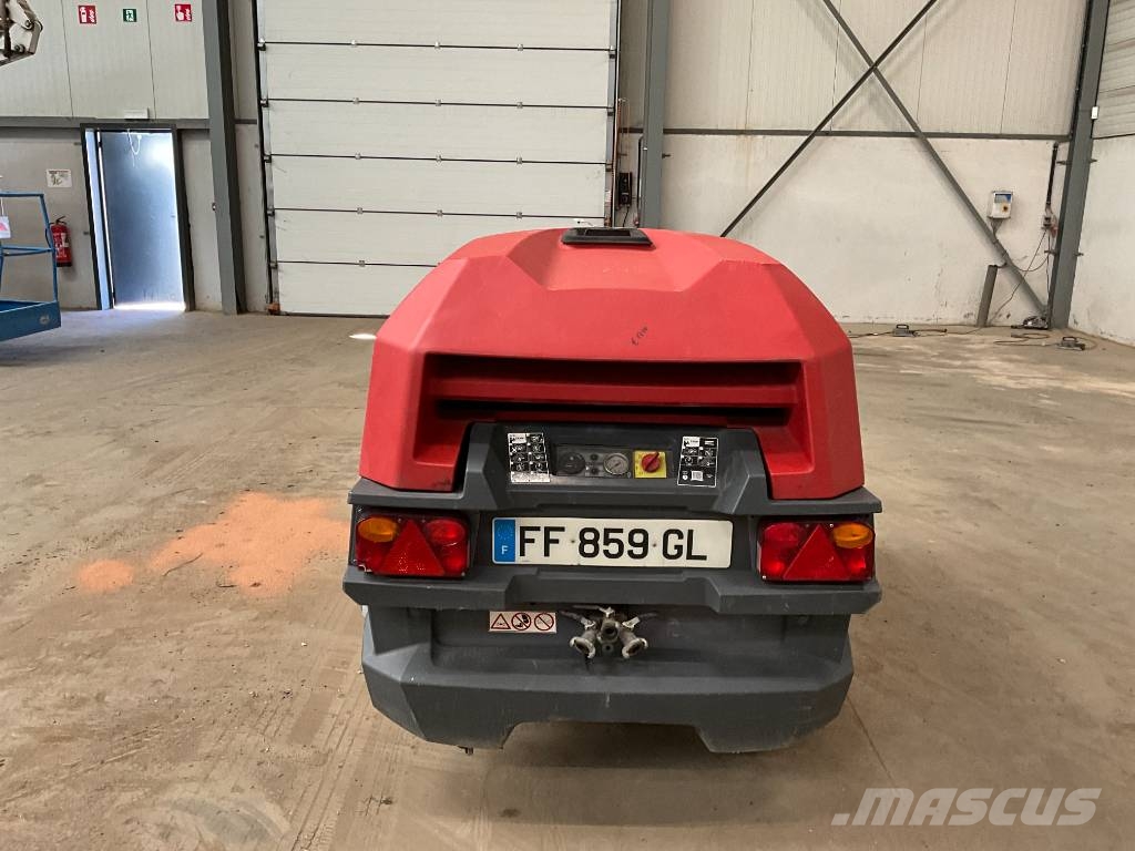 Atlas Copco XAS 58 مكابس