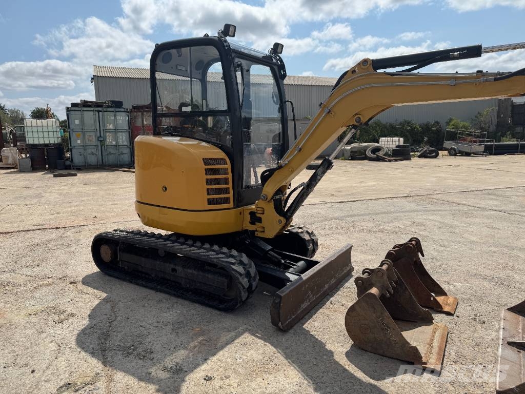 CAT 302.7 D CR Mini bagri <7t