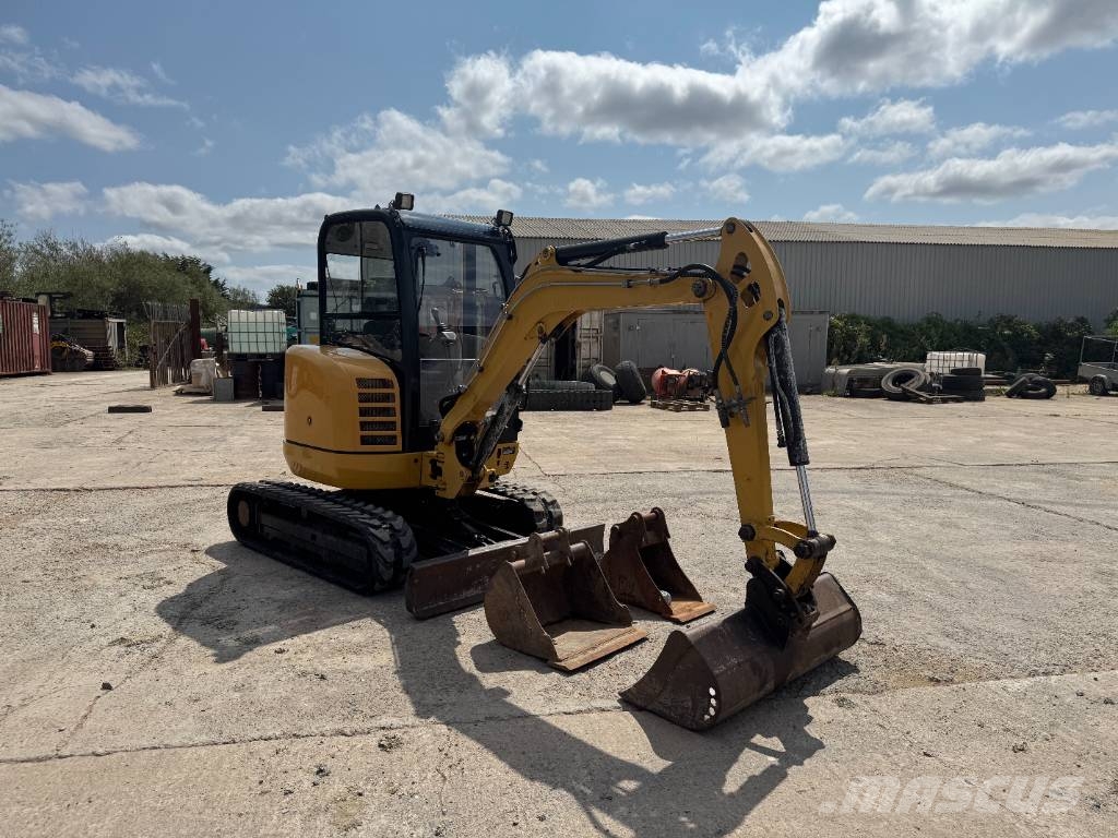CAT 302.7 D CR Mini bagri <7t