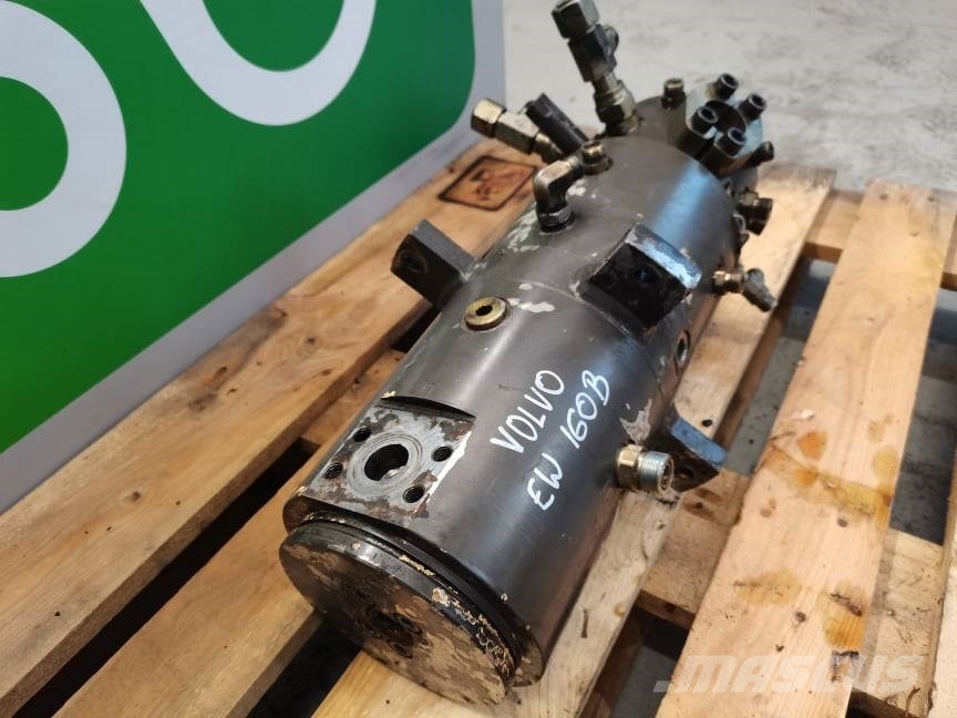 Volvo EW 160B rotation column Transmission