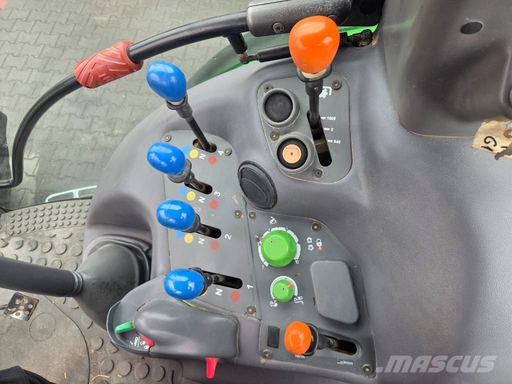 Deutz-Fahr AGROTRON 118MK3 Traktori