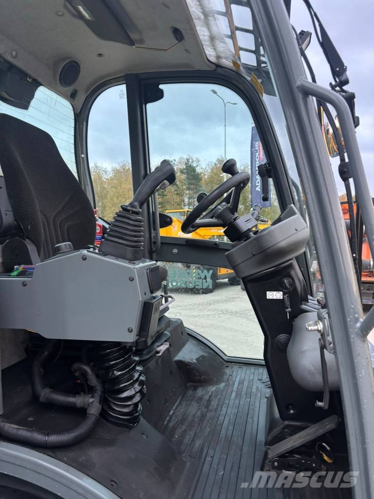 Wacker Neuson WL 70 Gumikerekes homlokrakodók