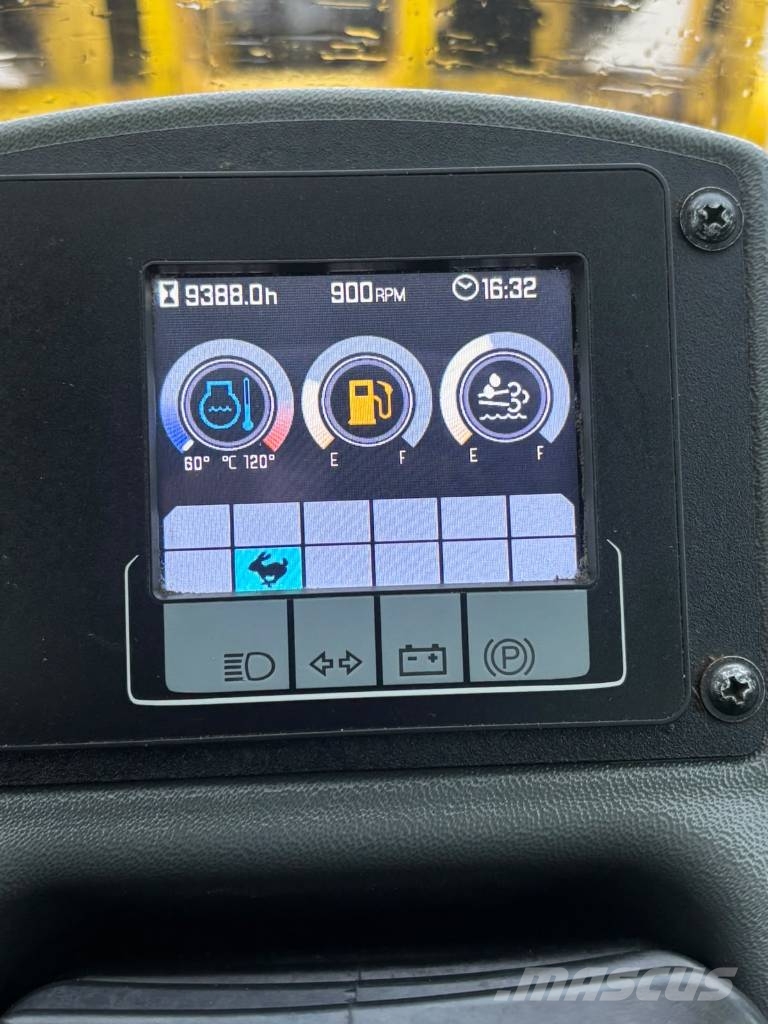 Wacker Neuson WL 70 Gumikerekes homlokrakodók