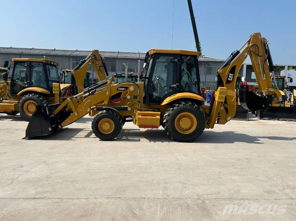 CAT 420 F Rovokopači