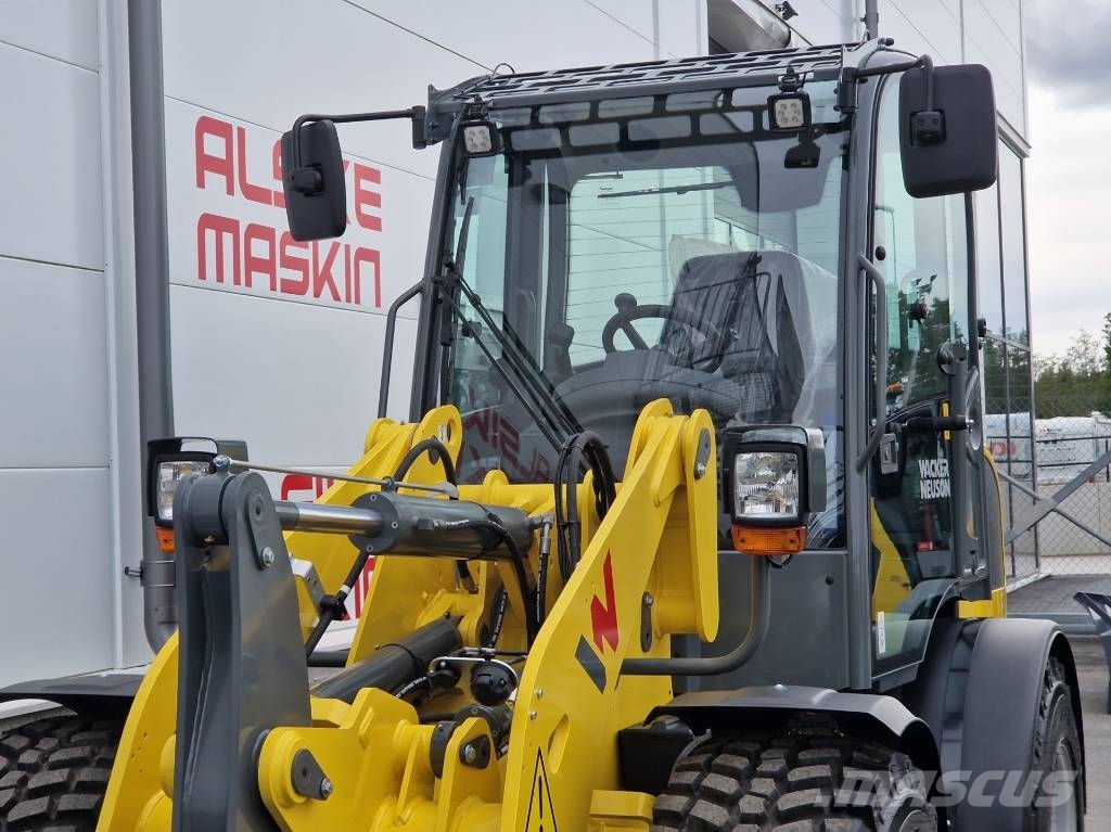 Wacker Neuson WL52 med vikplog 2,5m Læssemaskiner på hjul