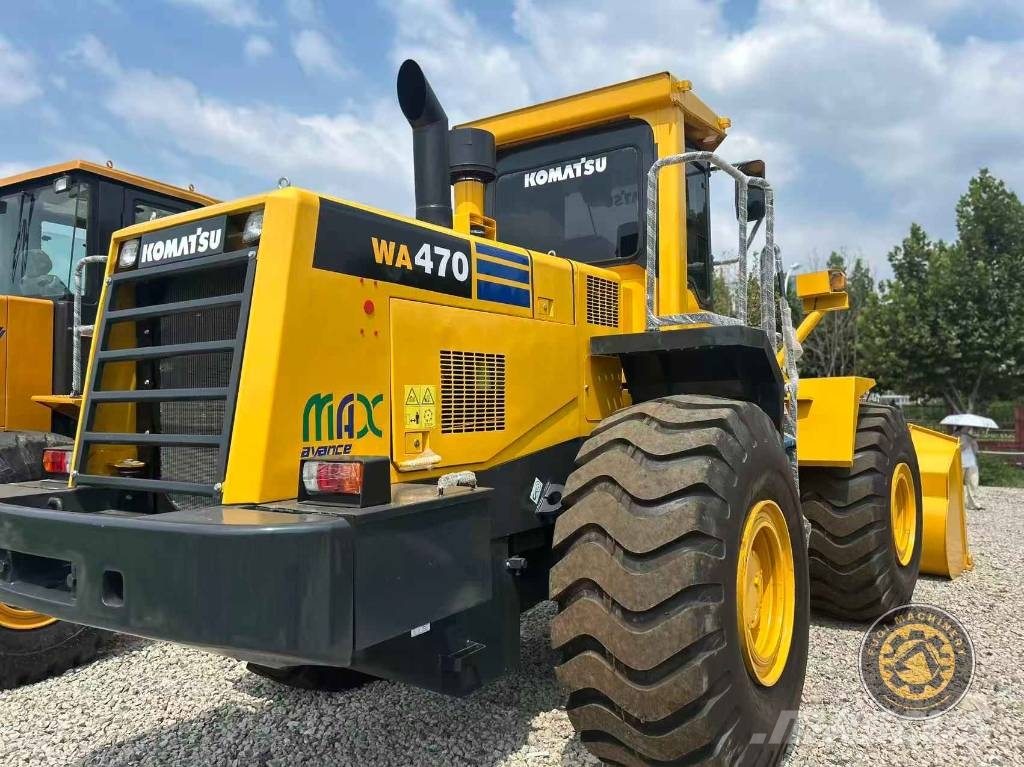 Komatsu WA470 Kolesni nakladalci